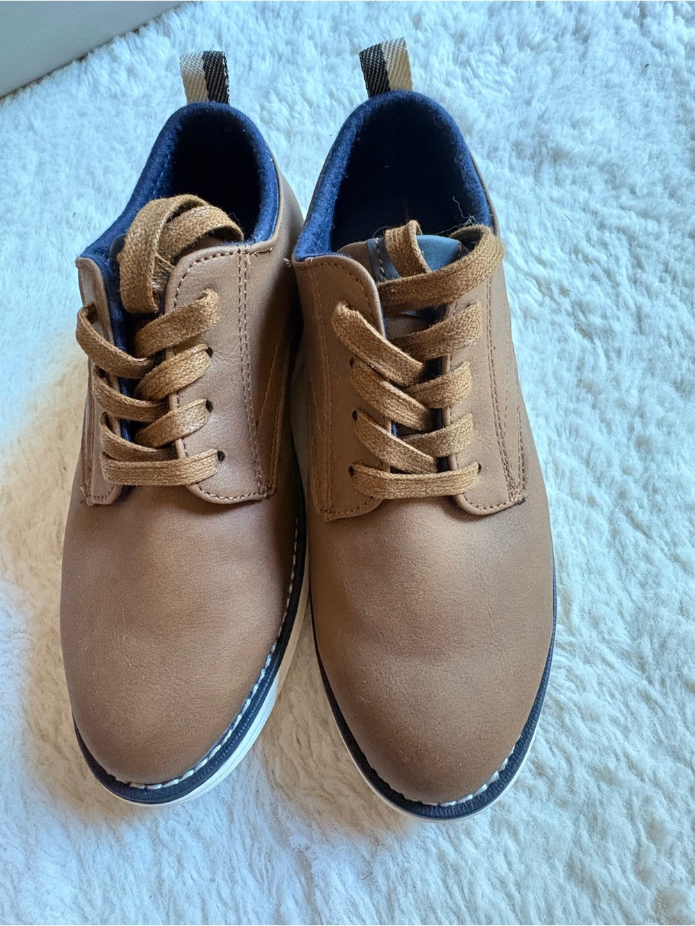 Cat & Jack Tan Lace-Up Derby Shoes/dress shoe